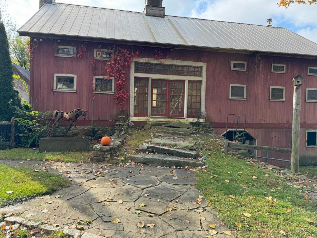 The Spirit Horse Farm, Kent Connecticut Villa Exterior photo